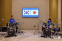 日本製ドラムでそろって演奏する韓日首脳　／奈良